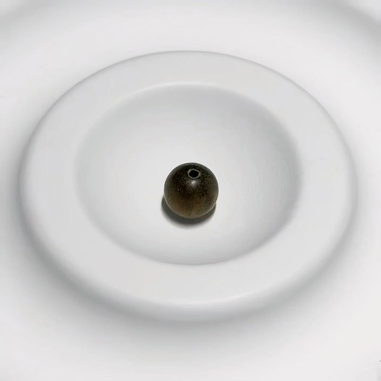 Verdant Whisper Sandalwood